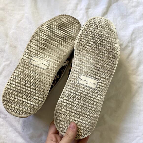 Veronica Beard 8.5 tan Panelle Leopard Print Slip On Sneakers - Picture 6 of 7